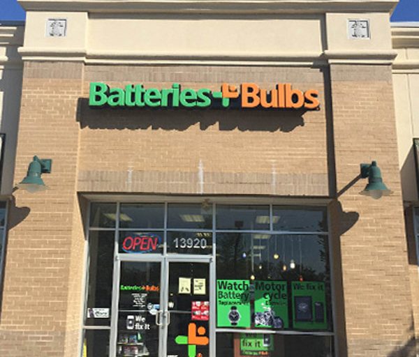 Batteries Plus Bulbs Hull St